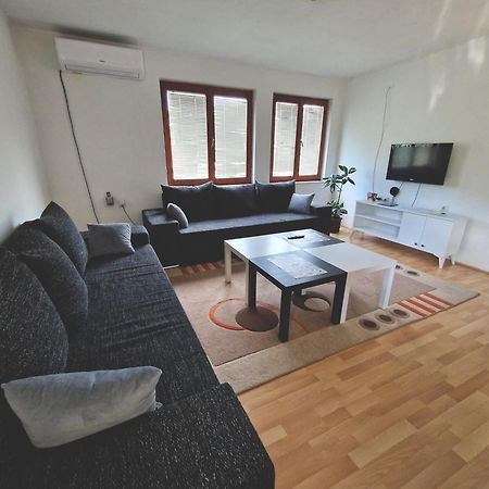 Apartman Komfor 바냐루카 외부 사진
