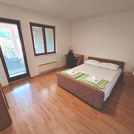 Apartman Komfor 바냐루카 외부 사진